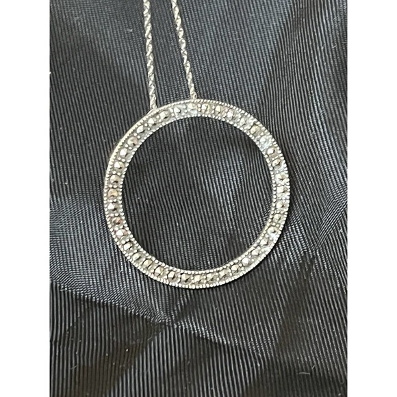 Vintage Delicate Sterling Silver & Marcasite Open Circle Pendant 1 1/4" Wide - Picture 13 of 16